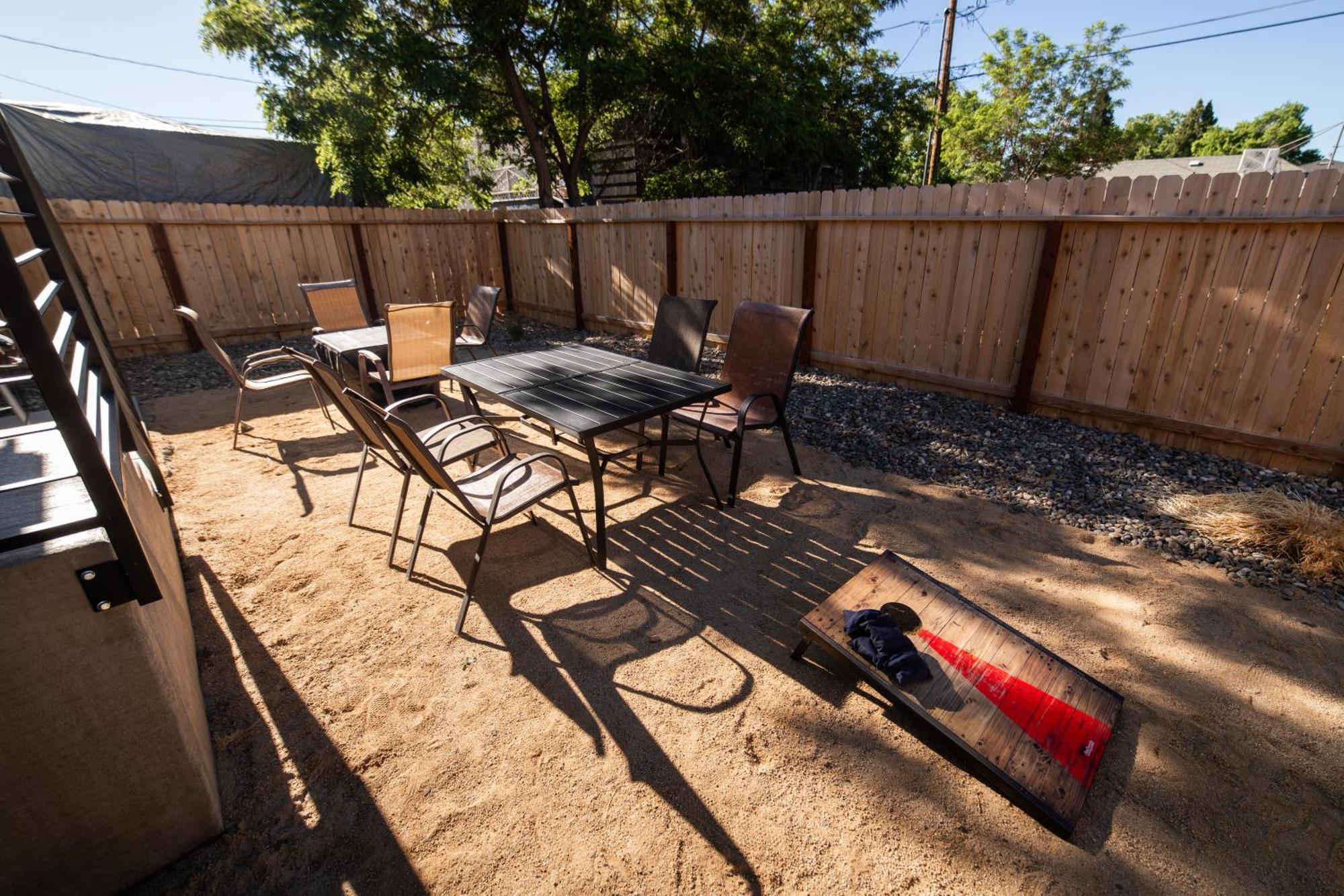 Reno'S Biggest Little House - Cozy Home Theatre Exterior foto